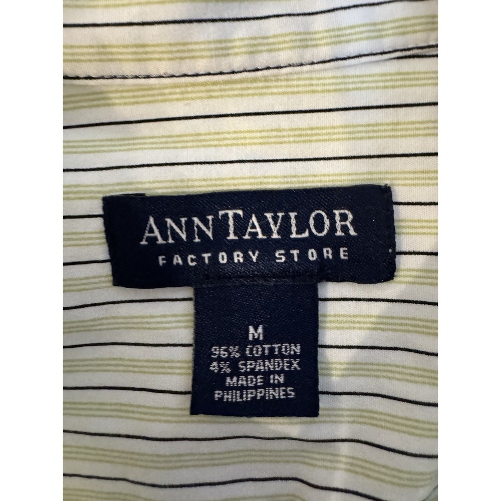 Preppy/ Classic/ Ann Taylor Cotton, Striped Button Up/size Medium - Picture 7 of 7